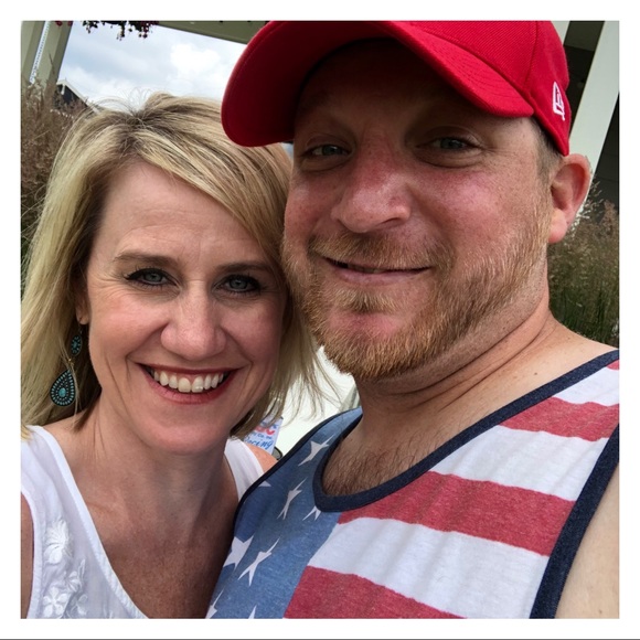 Meet your Posher, Kayce - Picture 2 of 3